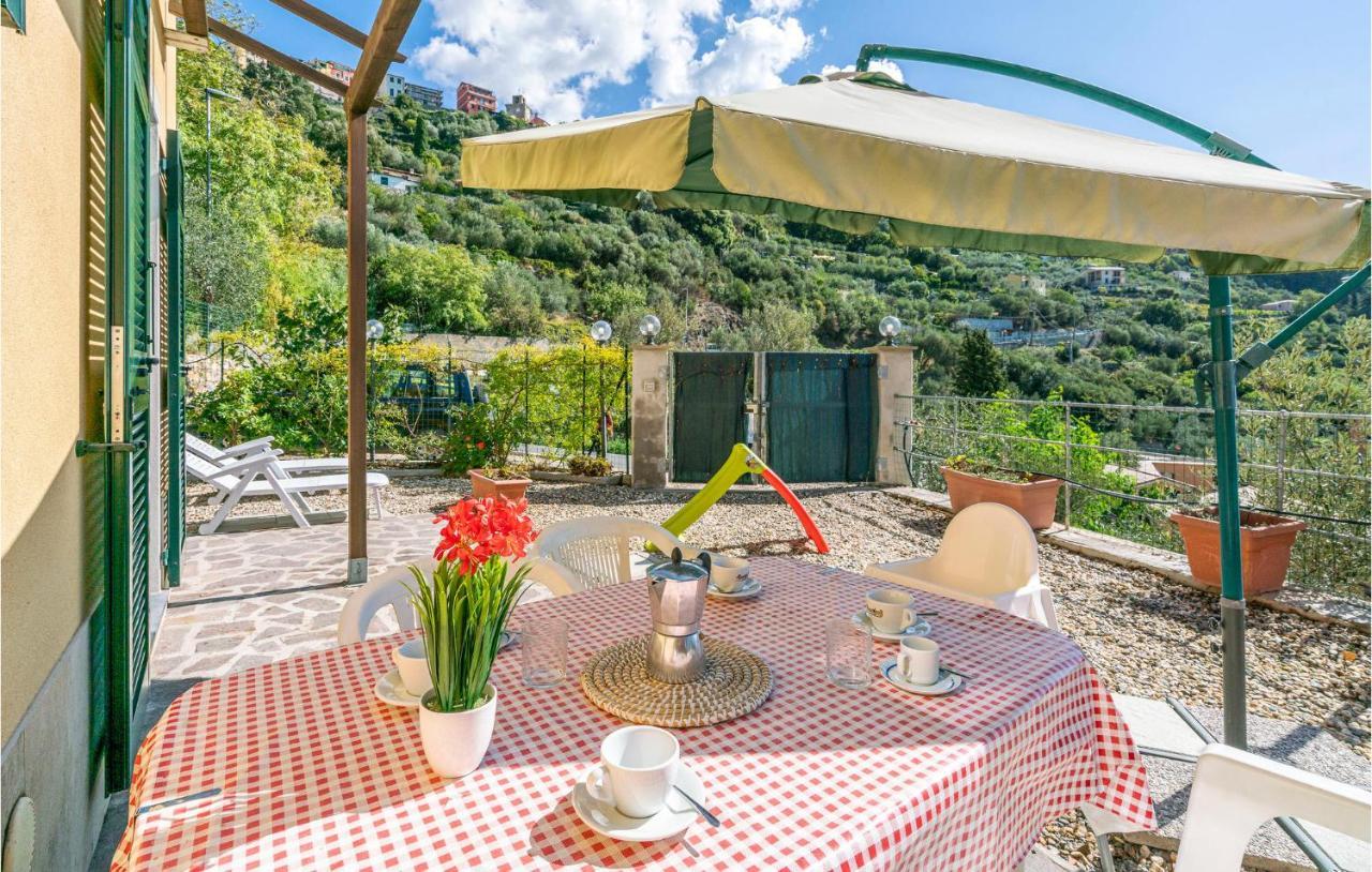 La Casa Gialla Framura Luaran gambar